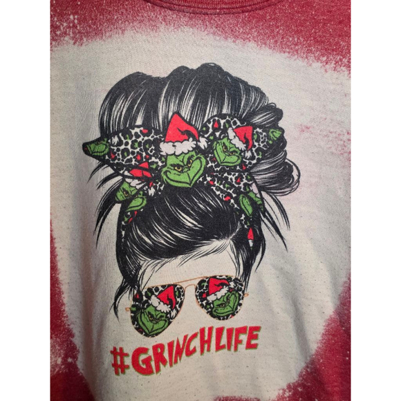 Women's Gildan Sweatshirt Medium Red Grinch Life Bleached‎ sweater - Picture 4 of 6